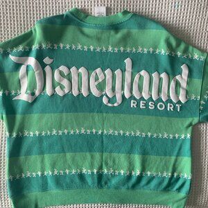 Disneyland Resort green striped crew neck pullover size medium